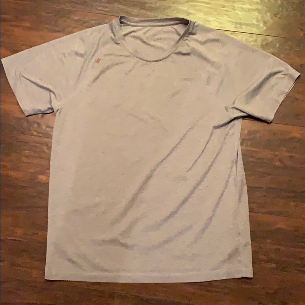 Rhone reign t shirt